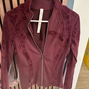 NWOT!!! 🍋 Lululemon  🍋 Define Jacket Size 6